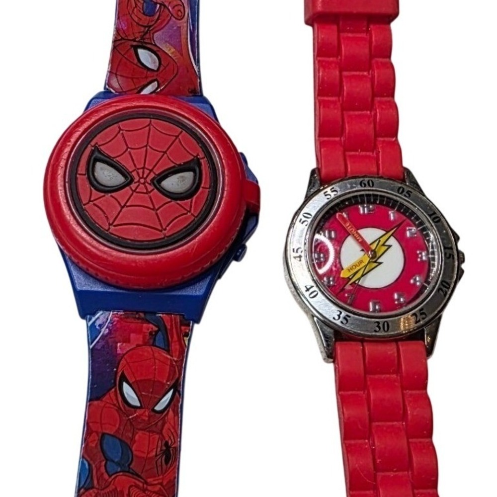 Marvel Spider-Man Digital Flip Watch & DC The Flash Analog Watch Kids Lot 2pc H3
